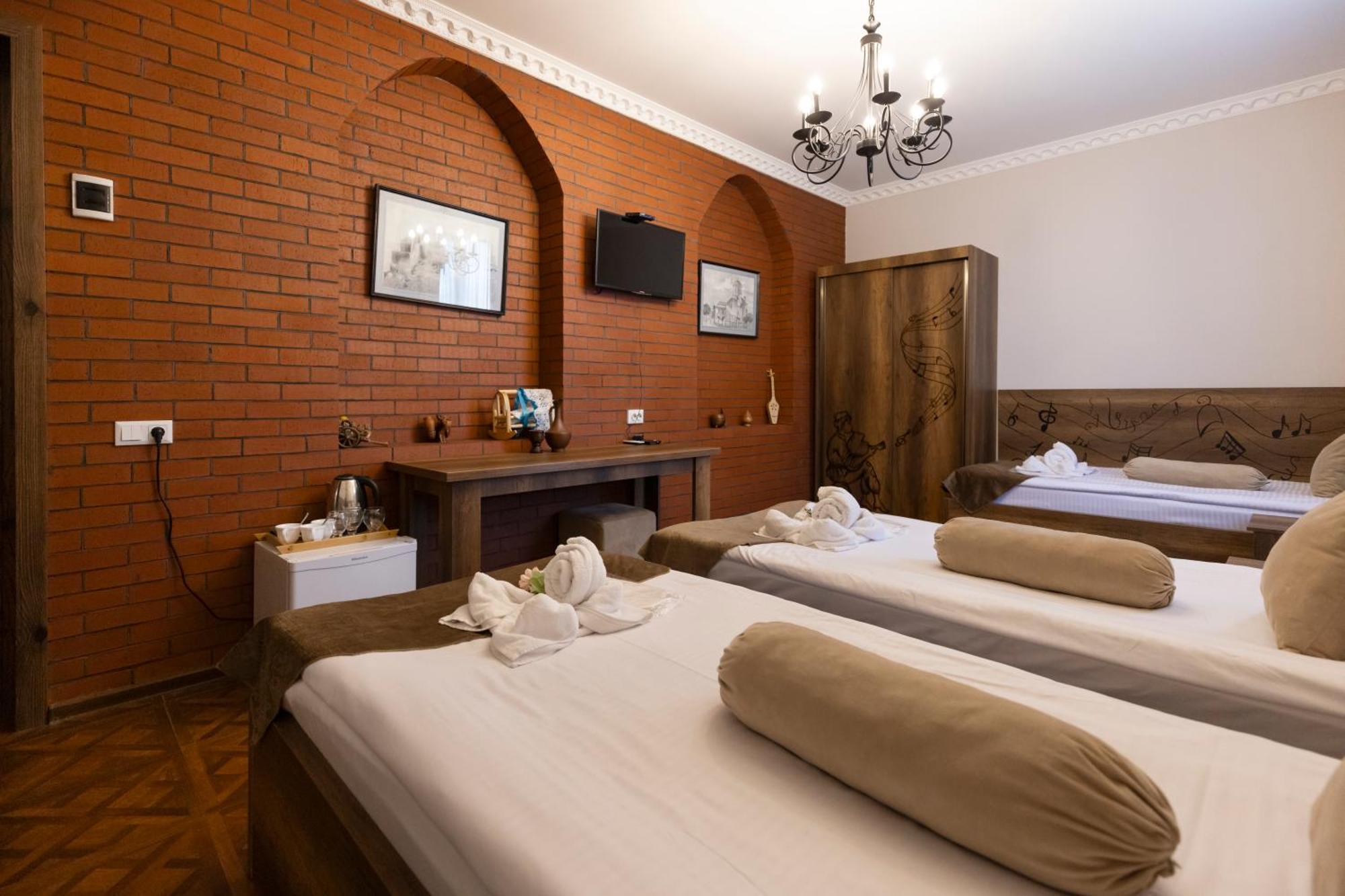 Hestia Boutique Hotel Gori Exterior foto